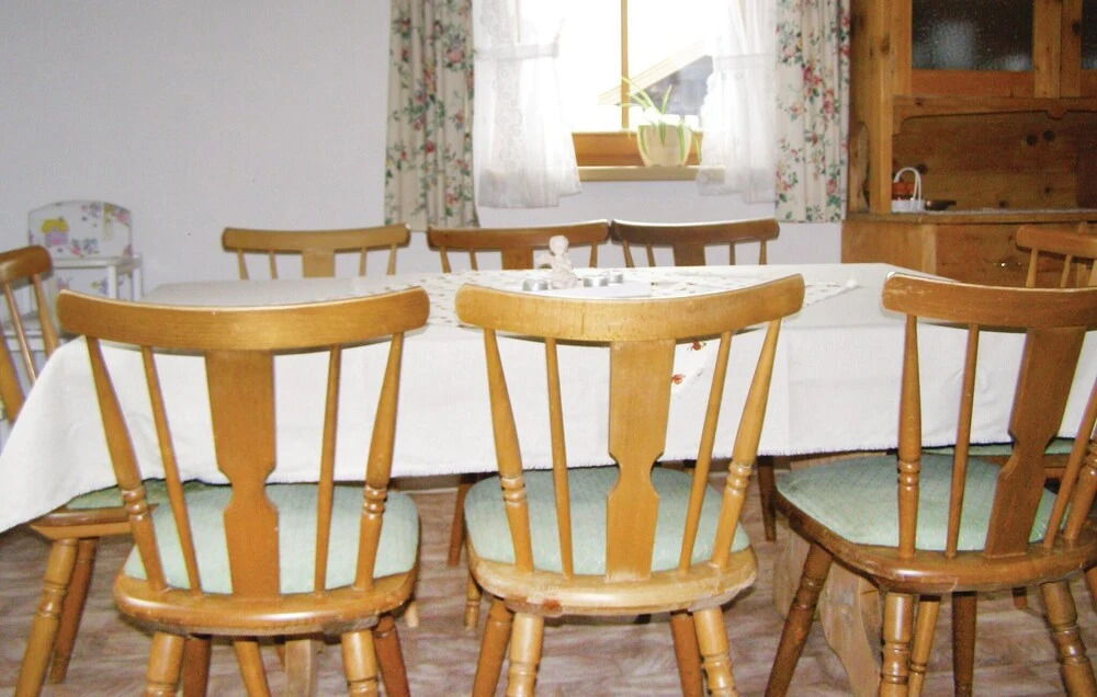 Ferienhaus In Ruhiger Lage