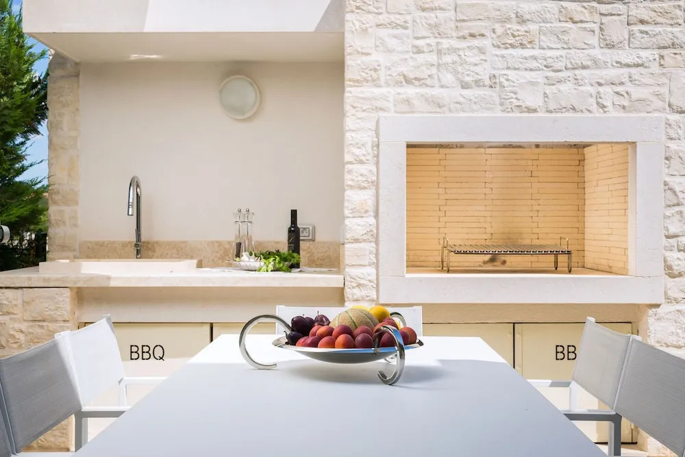 Villa Petra by HMZ Villas