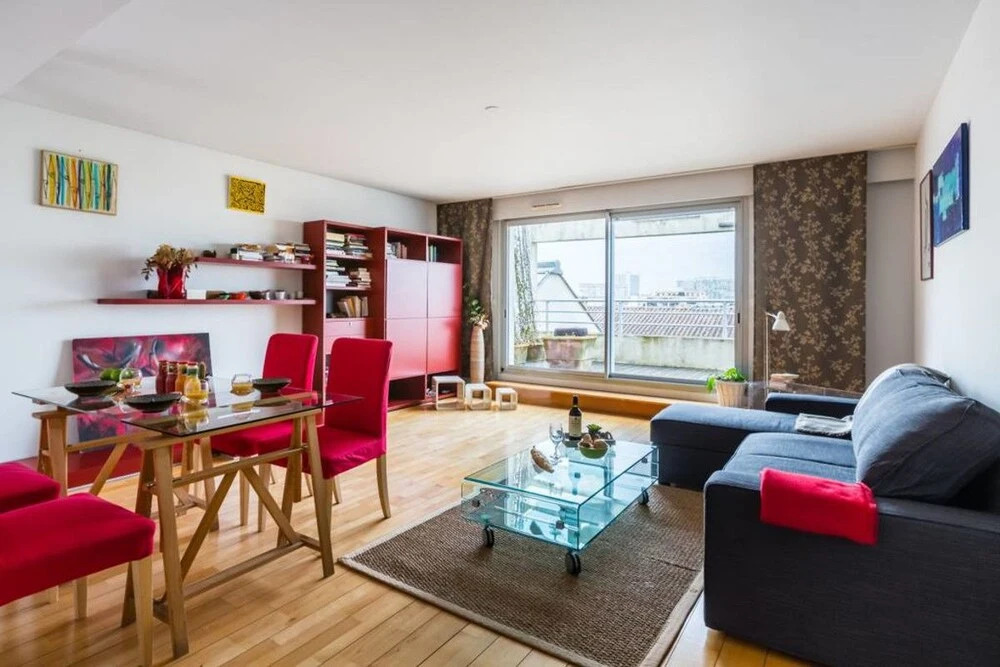 Warm Apartment With Parking and Terrace