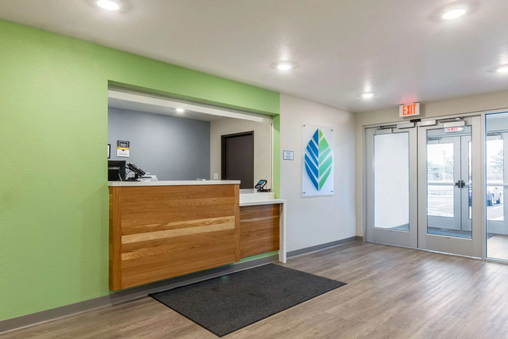 WoodSpring Suites Indianapolis Castleton