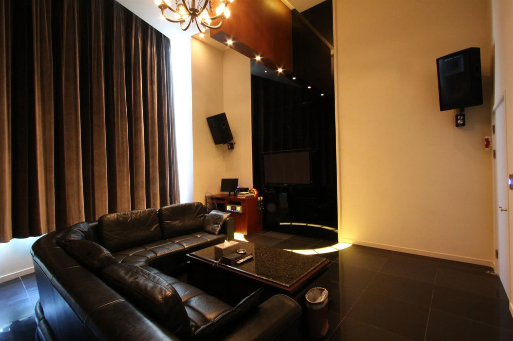 Suwon Partyz Hotel