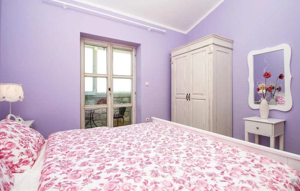 Nice Home In Malinska