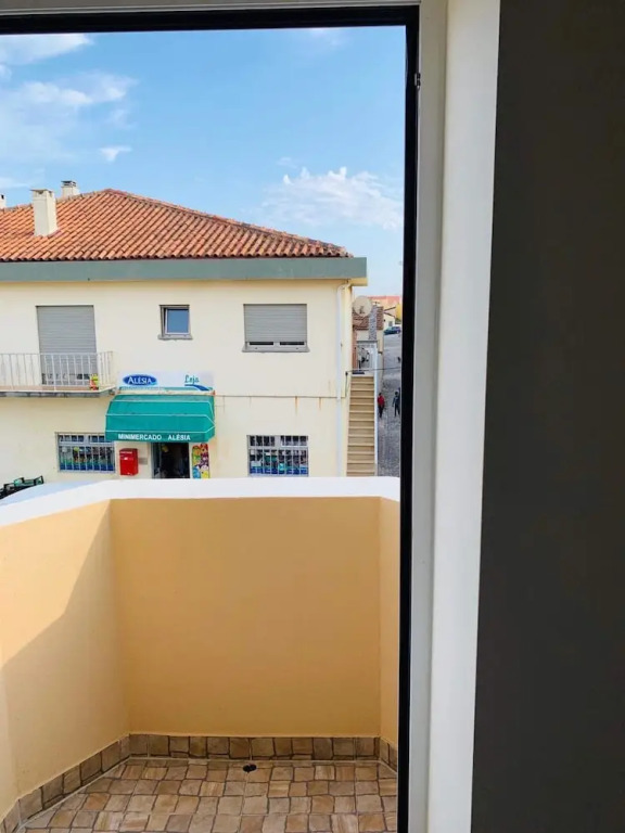 House with 3 Bedrooms in Marinha Das Ondas, with Terrace And Wifi - 50 M From the Beach