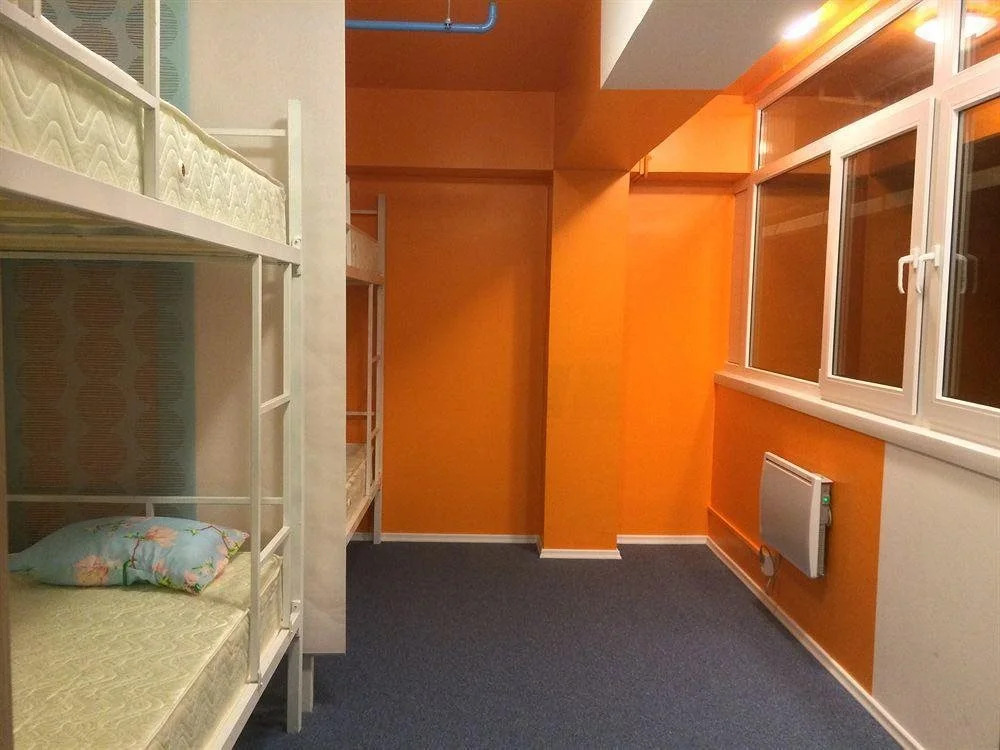 Garage Hostel