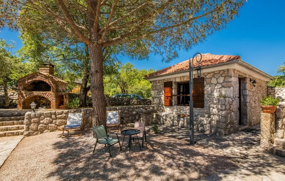 Stunning Home in Gostinjac With 2 Bedrooms, Wifi and Outdoor Swimming Pool
