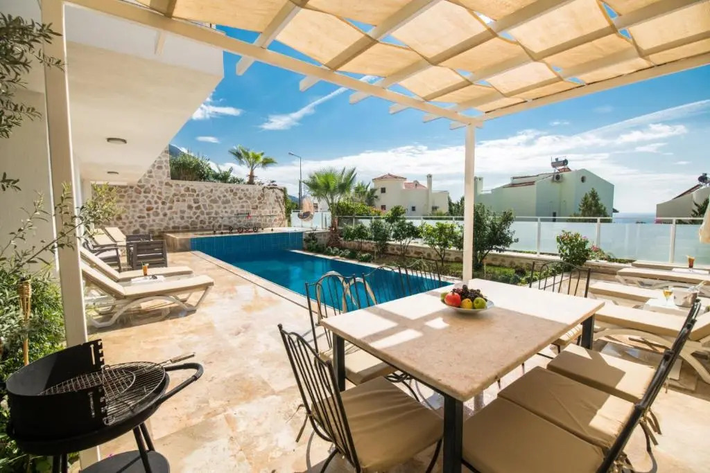 Lumiere Villas 2