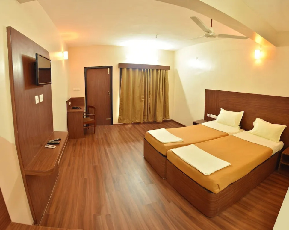 Hotel Mamalla Inn