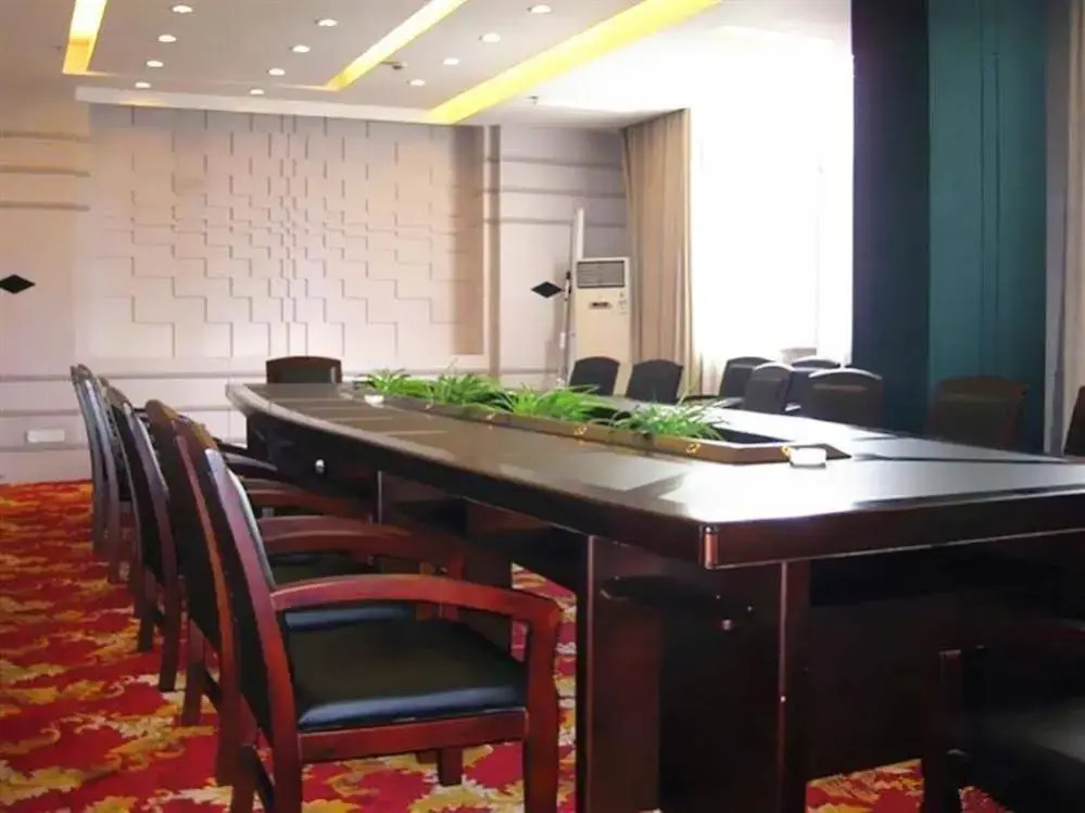 Peace International Hotel - Shangrao