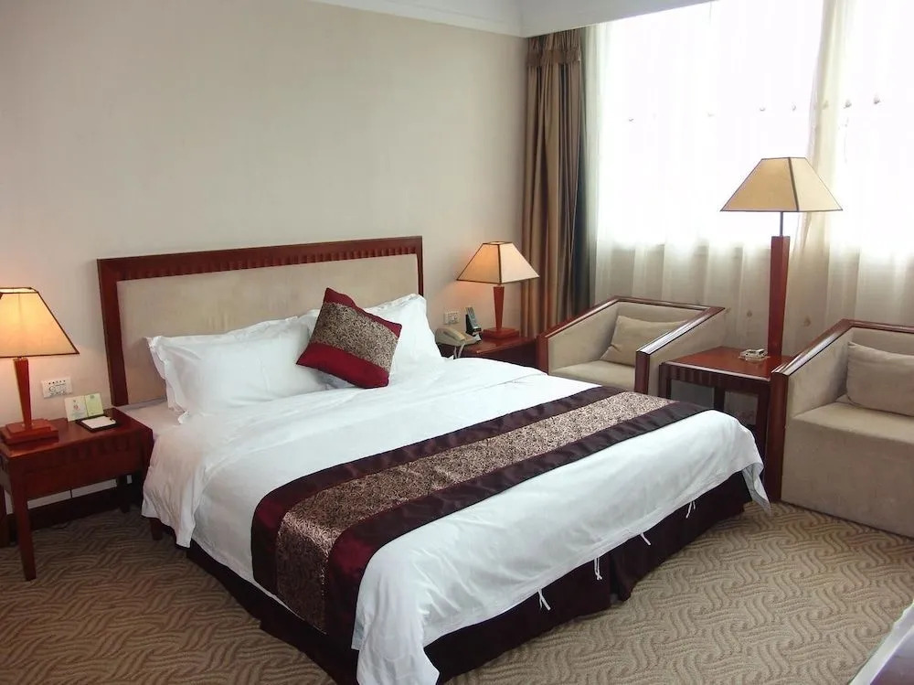 Tonglu Jinxin Hotel