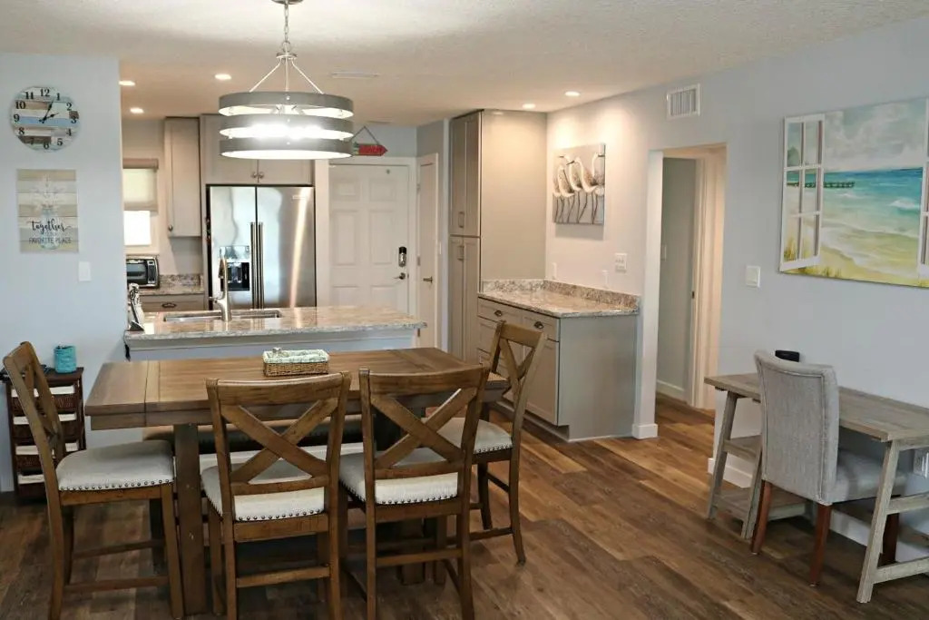 Island South 35