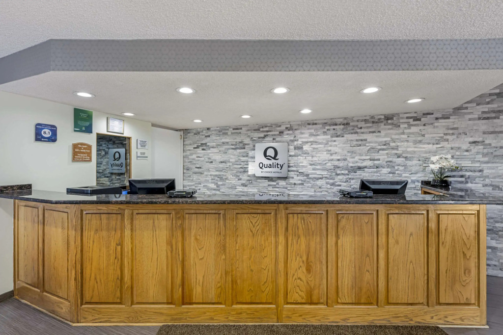 Quality Inn & Suites Lincoln South