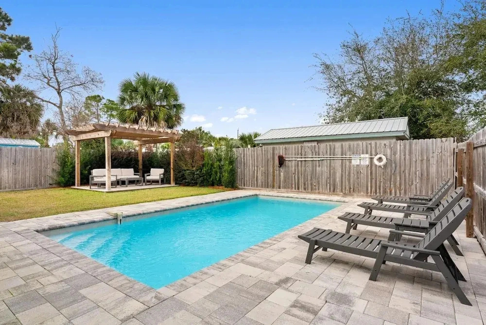 Beach House - Sunny Sands