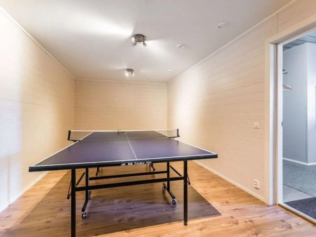 Vuosselinkulma 4
