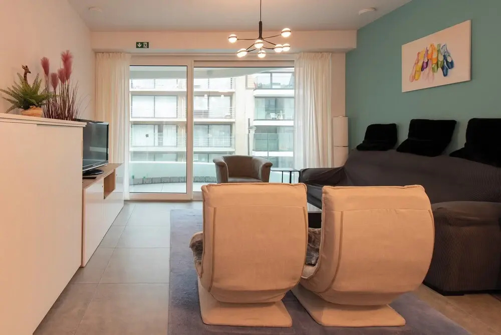 Newly-built Apartment by the sea