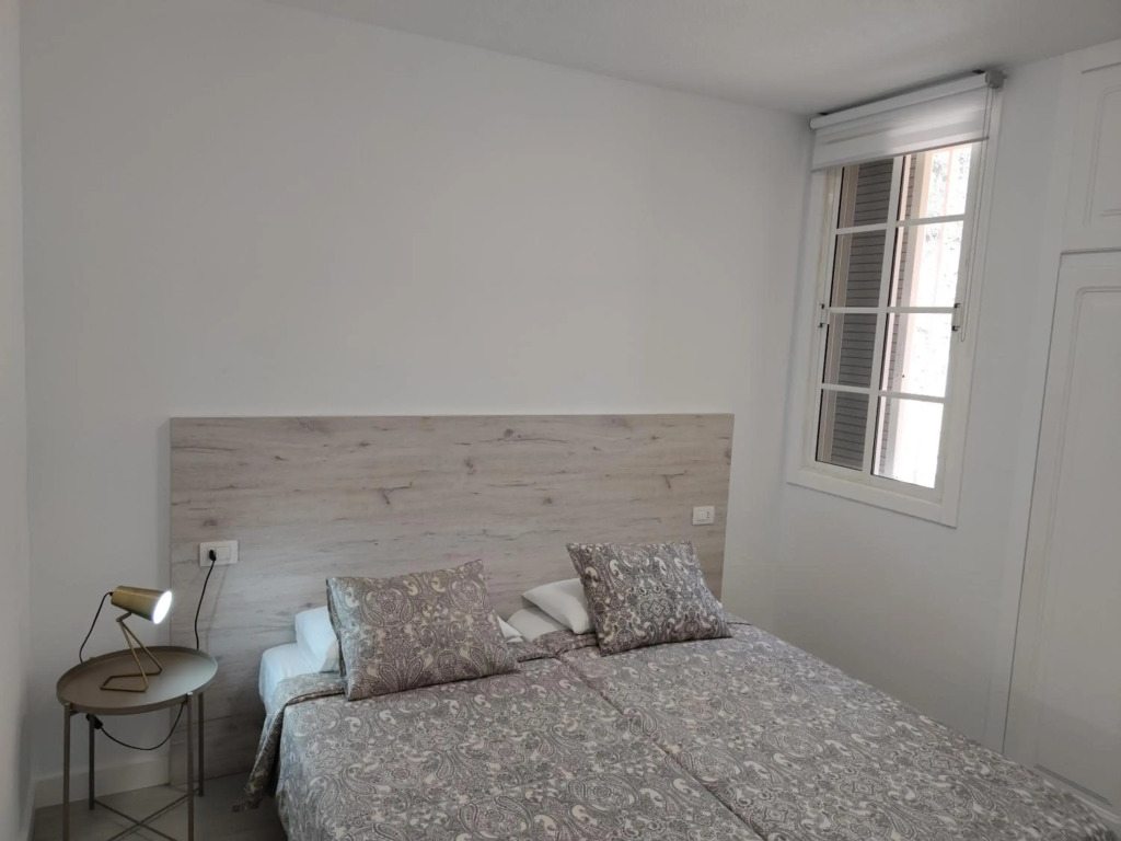 Comfortable Apartment Los Cristianos. Free Wifi.