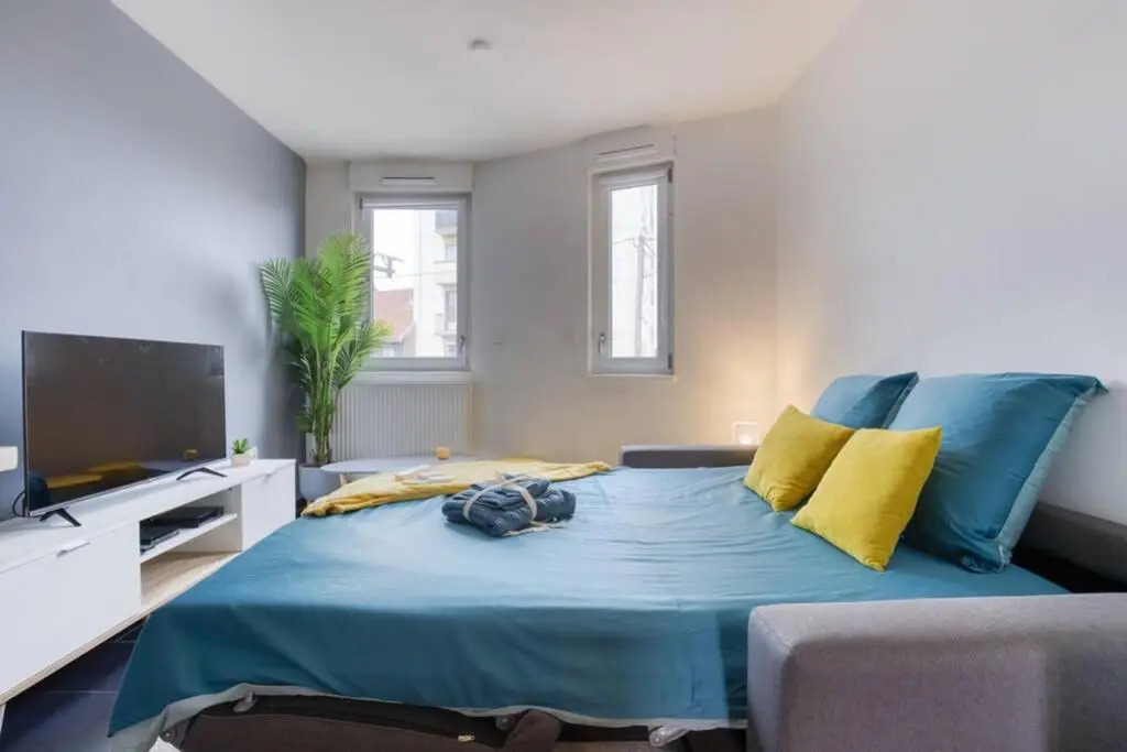 Le Funky - 5' centre ville - Entrée autonome - Bein - Shopping - Wifi - Netflix - Nigloland