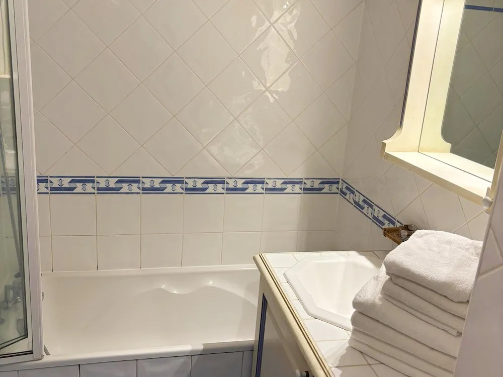 Family Suite With Pool Access