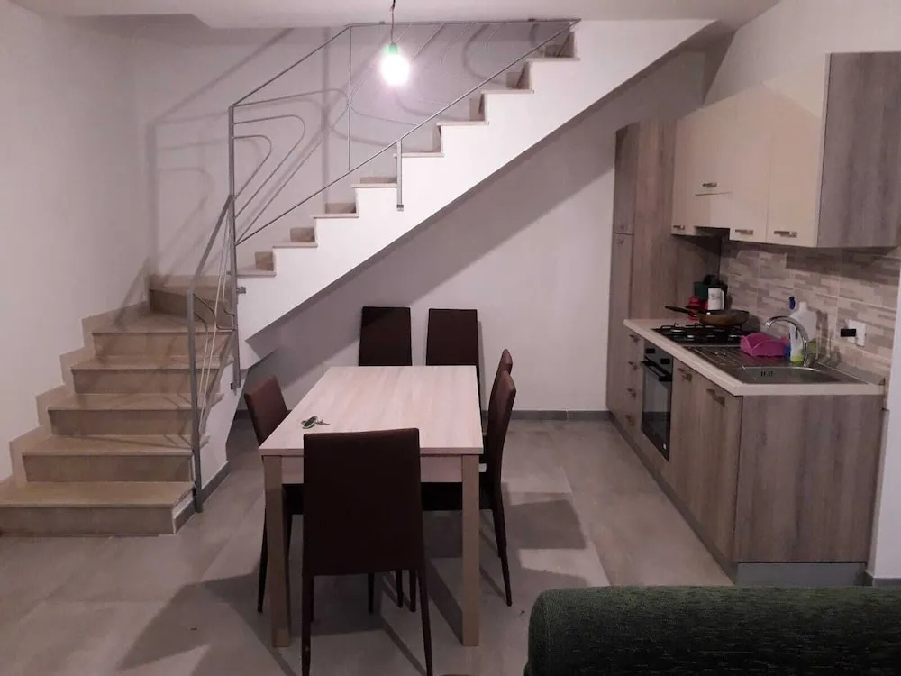 Narciso house