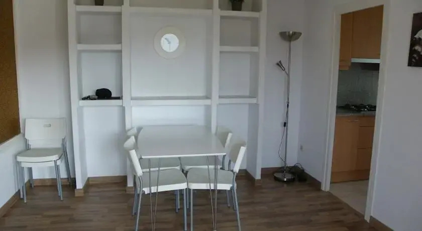 Mas Pinell Apartamentos