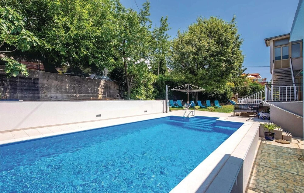 Nice Home in Kostrena With Wifi and 2 Bedrooms