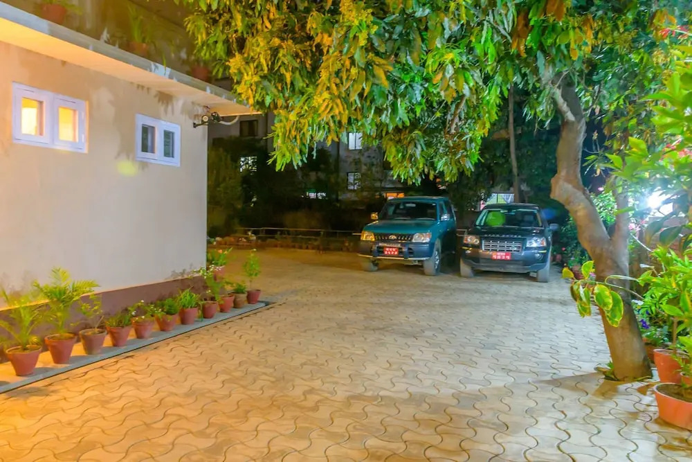 Hotel Ghar