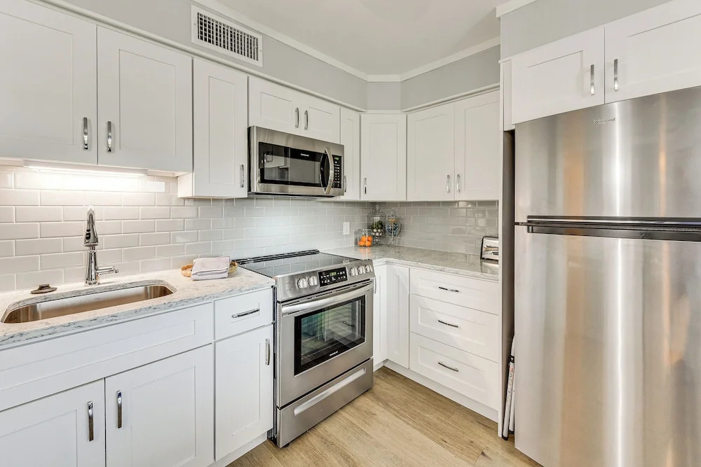 Partial Ocean-view: Hilton Head Island Condo!