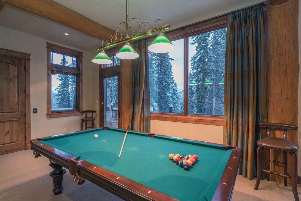 Autumn Ridge by Exceptional Stays