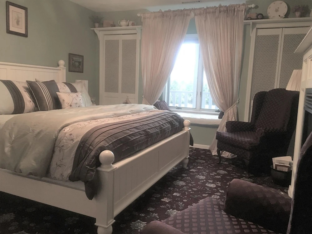 The Speckled Hen Inn B&B