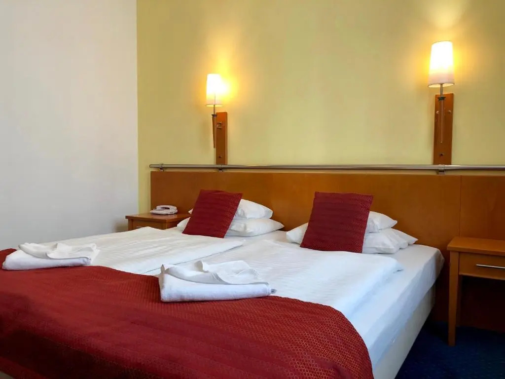 Hotel Veritas