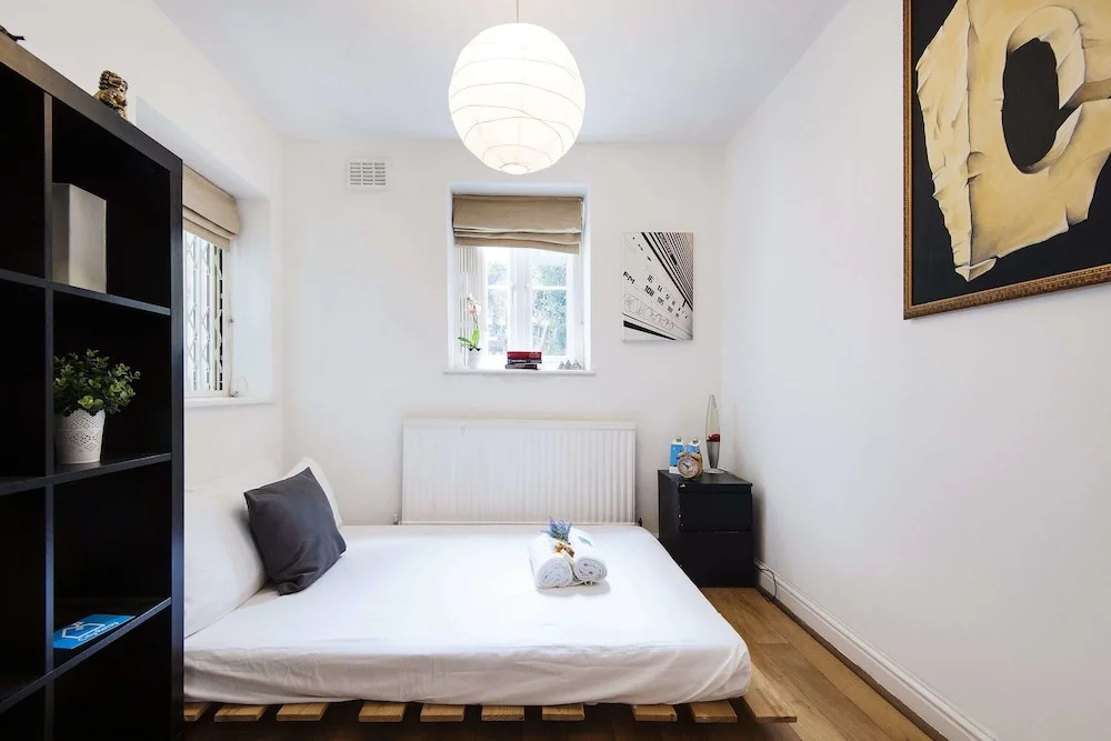 The Chesterton Road Apartment - FCA