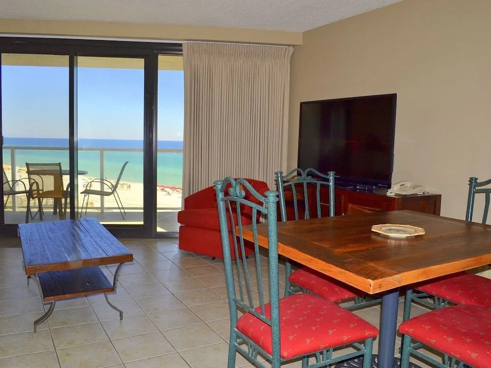 Beachside II 4255 - 2 Br condo by RedAwning