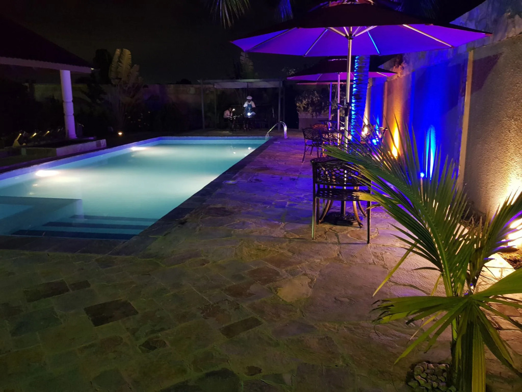 Sweet Garden Hotel