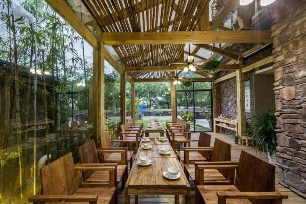 Yueming Xiaoyuan Hostel