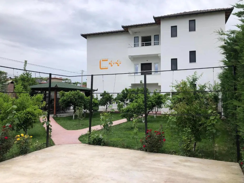Hotel Vila C plus plus