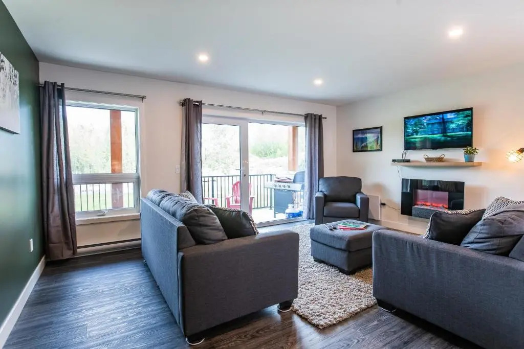 Granite Ridge Condo by Revelstoke Vacations