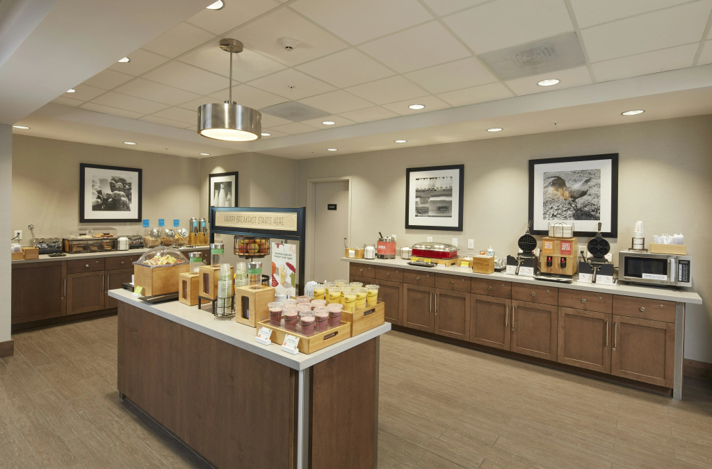 Hampton Inn & Suites Sacramento at CSUS
