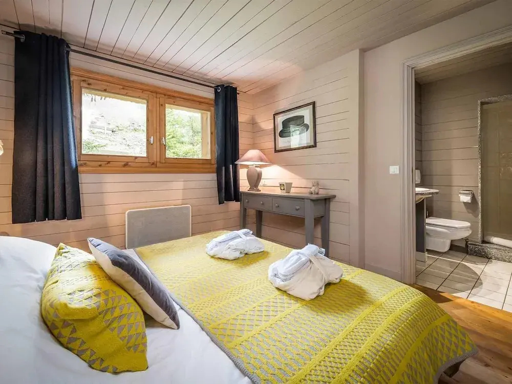 Chalet in Meribel Village Near Ski Lifts