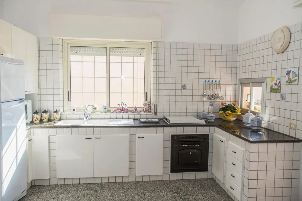 Apartment 8 bed Just 200 Meters From the sea