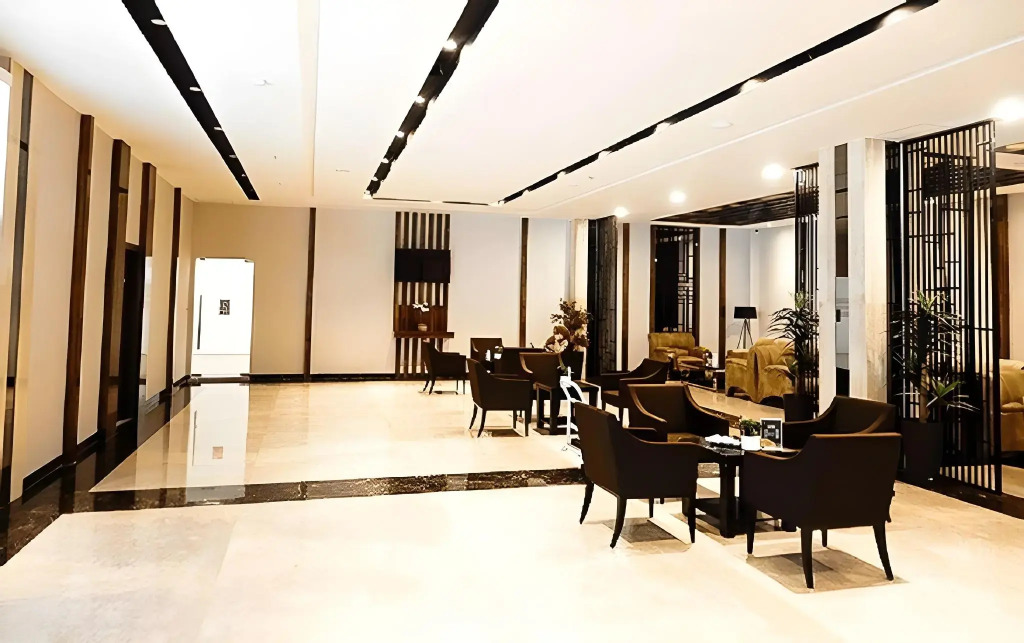 Maleo Town Square Hotel
