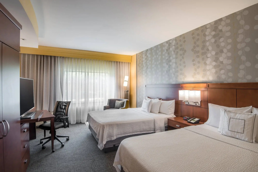 Courtyard by Marriott Waldorf