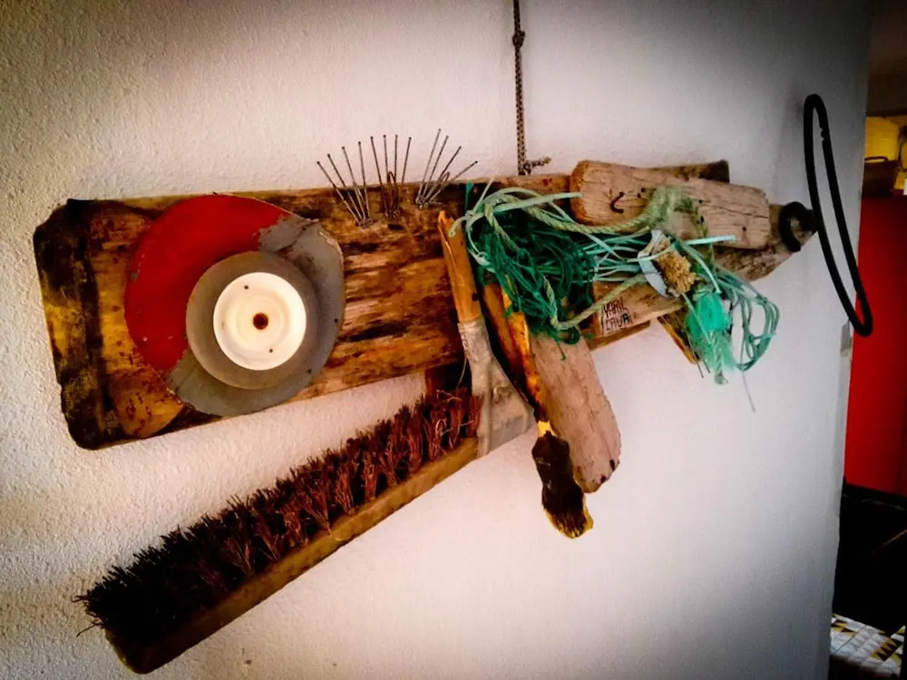 SURFtoLIVE House