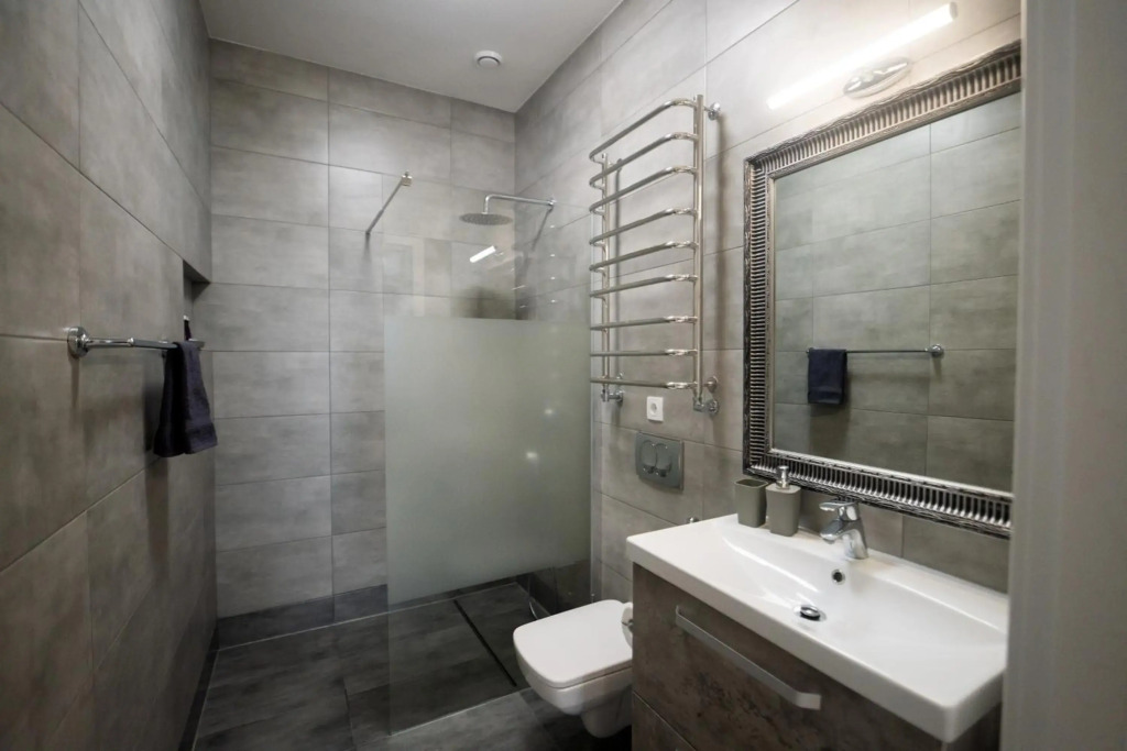 AvalonRestApartments