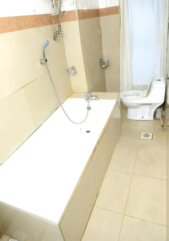EXCELLENT HOTEL KAMPAlA