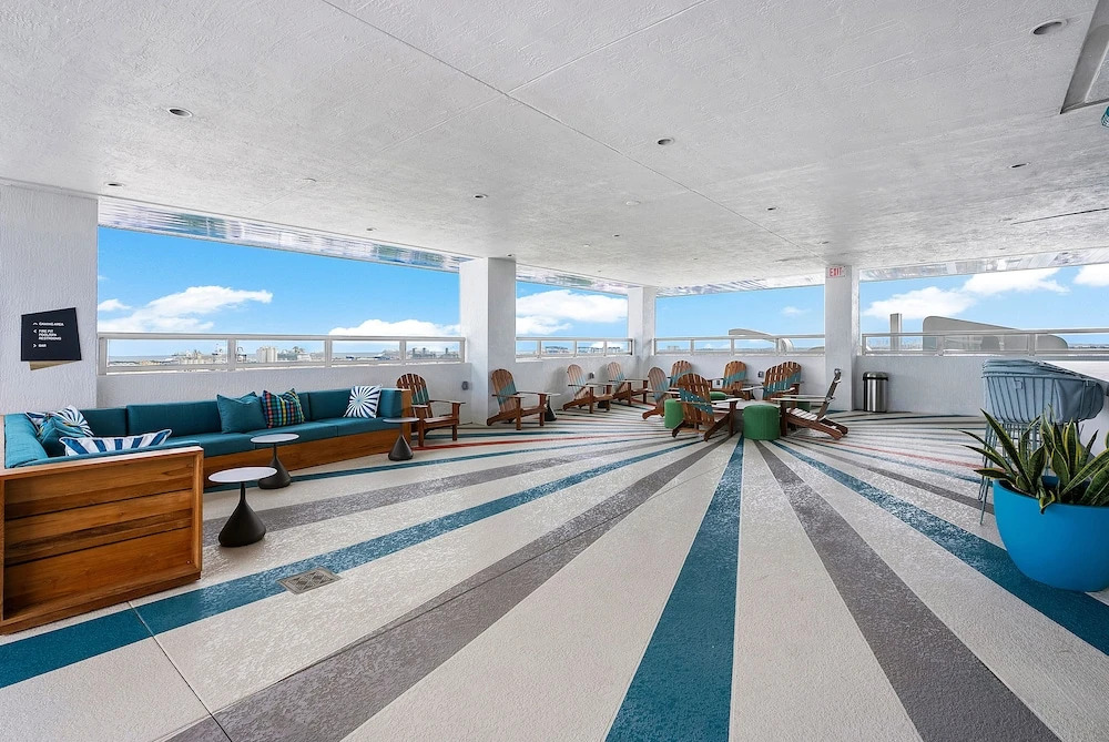 Aloft by Marriott Fort Lauderdale Airport
