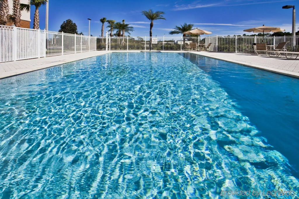 Holiday Inn Express Hotel & Suites Fort Pierce West by IHG