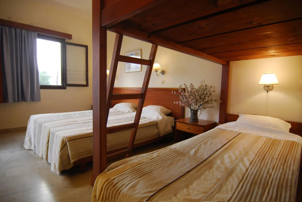 Lato hotel