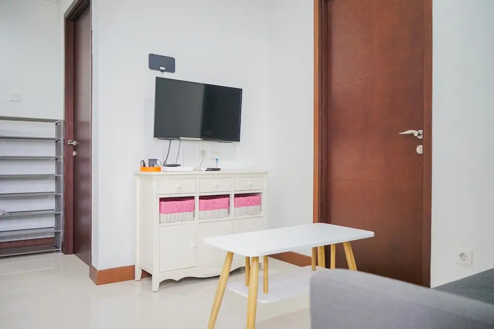 Minimalist 2BR at Springwood Apartment