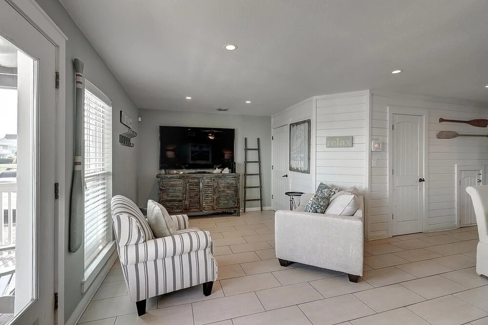 Sugar Shack Sh4897 3 Bedroom Home by Redawning