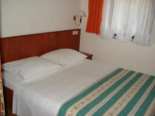 Apartments Mladina