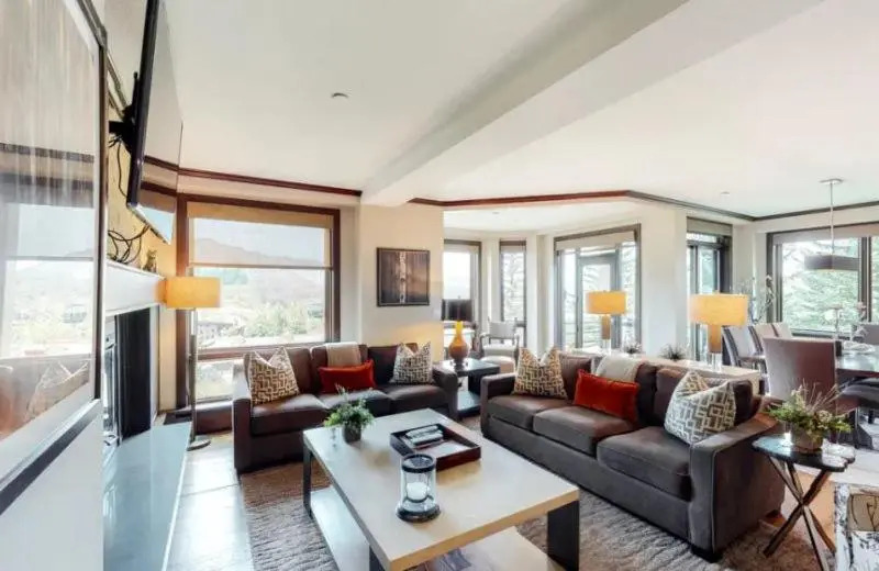 Spacious Ski in, Ski out 3 Bedroom Vacation Rental Next to the Gondola Featuring Slopeside Heated Outdoor Pool and Hot Tub